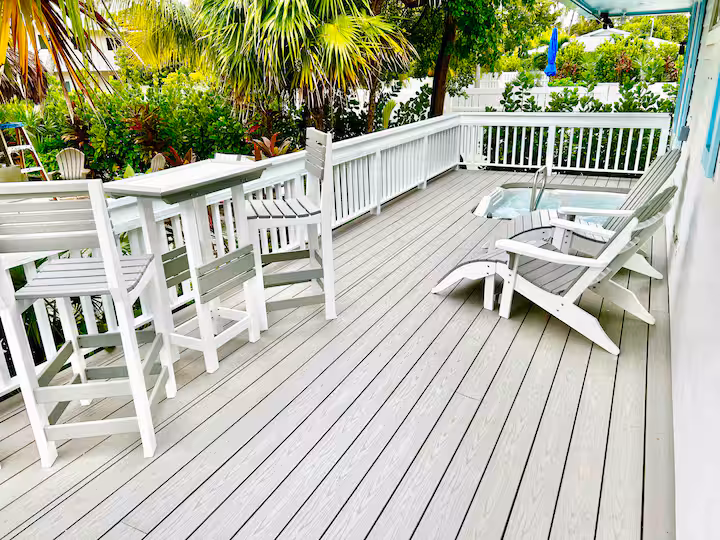 Original Castaway Bungalow photo 1
