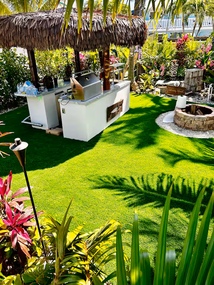 Original Castaway Bungalow photo 37