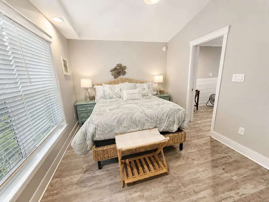 Guest bedroom at Aqua Paradise, Islamorada, Florida Keys